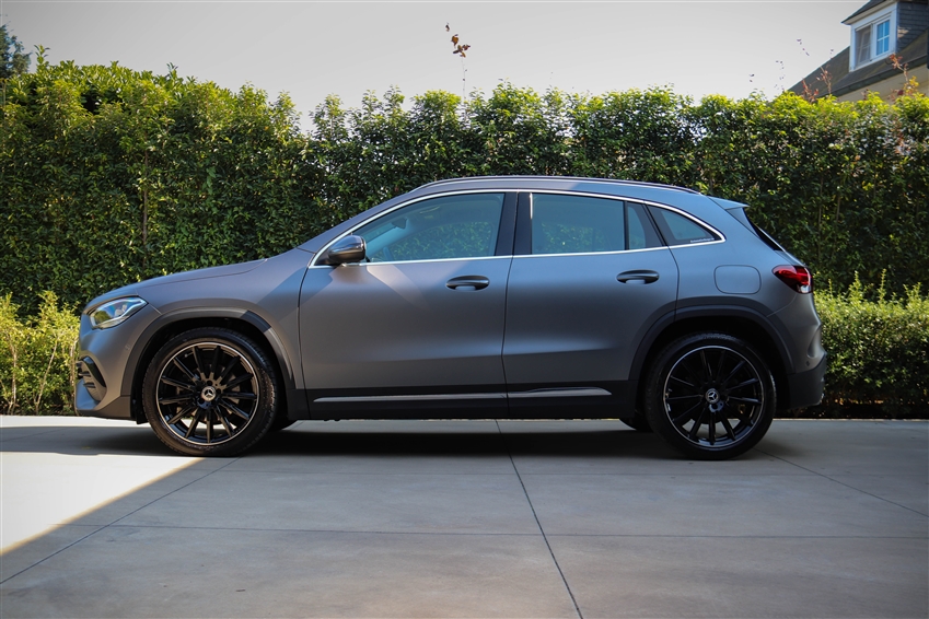 Mercedes-Benz GLA 200 AMG Line